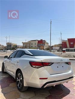 نيسان سنترا